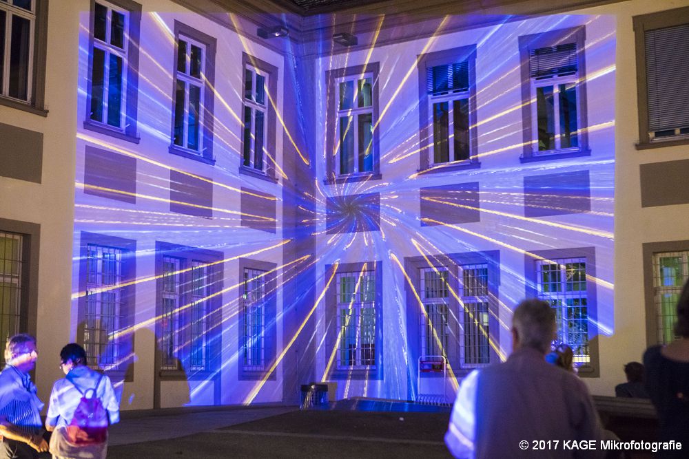 KAGE Video Science Art - Projektion auf das Göppinger Rathaus